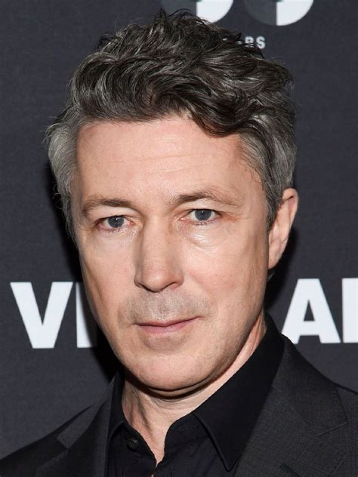 Aidan Gillen: Actor, Musician & More!