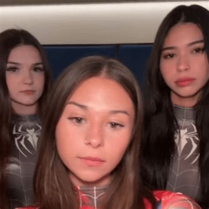 Aishah Sofey's Spider-Man Videos - Hilarious Reactions!