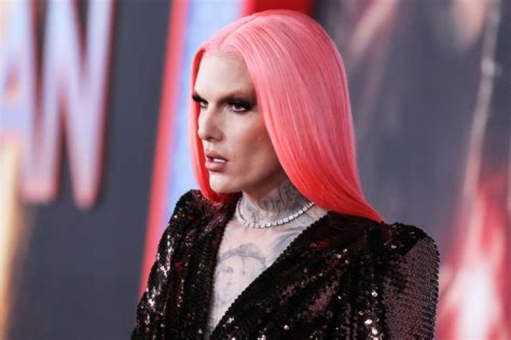 Is Jeffree Star in a Wheelchair? Unveiling the Truth Behind the Rumors
