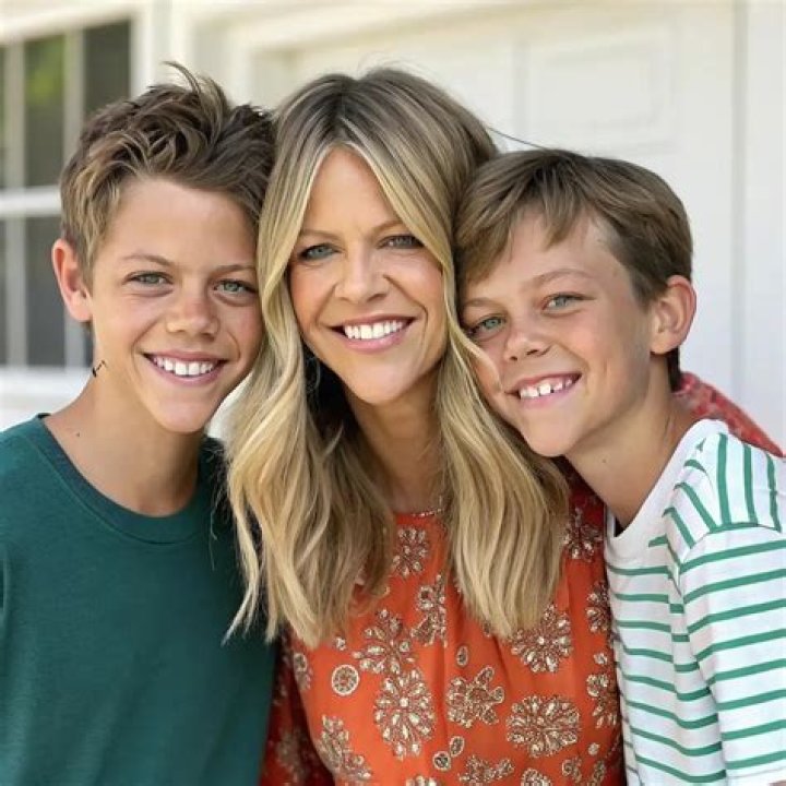 Kaitlin Olson Siblings: Exploring the Family Life of the Hilarious Actress